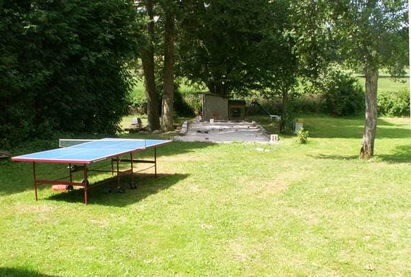 Terrain de pétanque dans le jardin du domaine